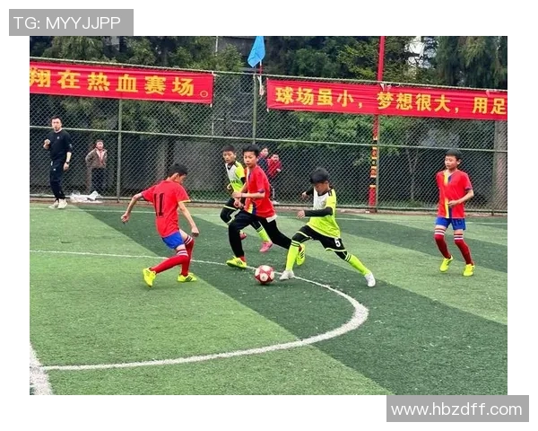 弯腰走足球明星的精彩瞬间视频集锦让你领略球场魅力与风采